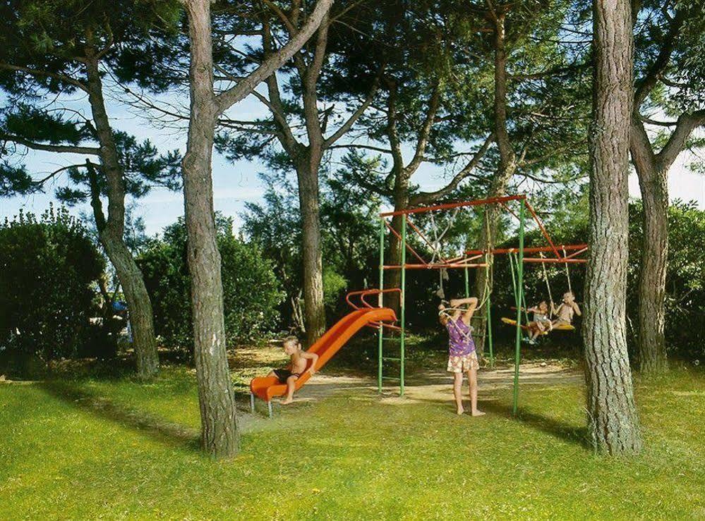 Hotel Bertha Fronte Mare 리도 디 예솔로 외부 사진